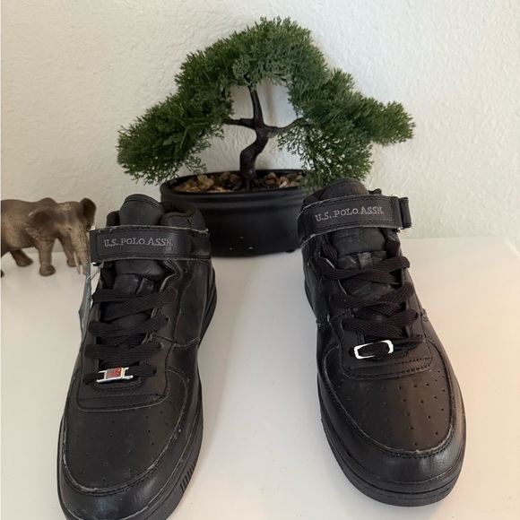 U.S. Polo Assn. Black High-Top Sneakers - Picture 4 of 4